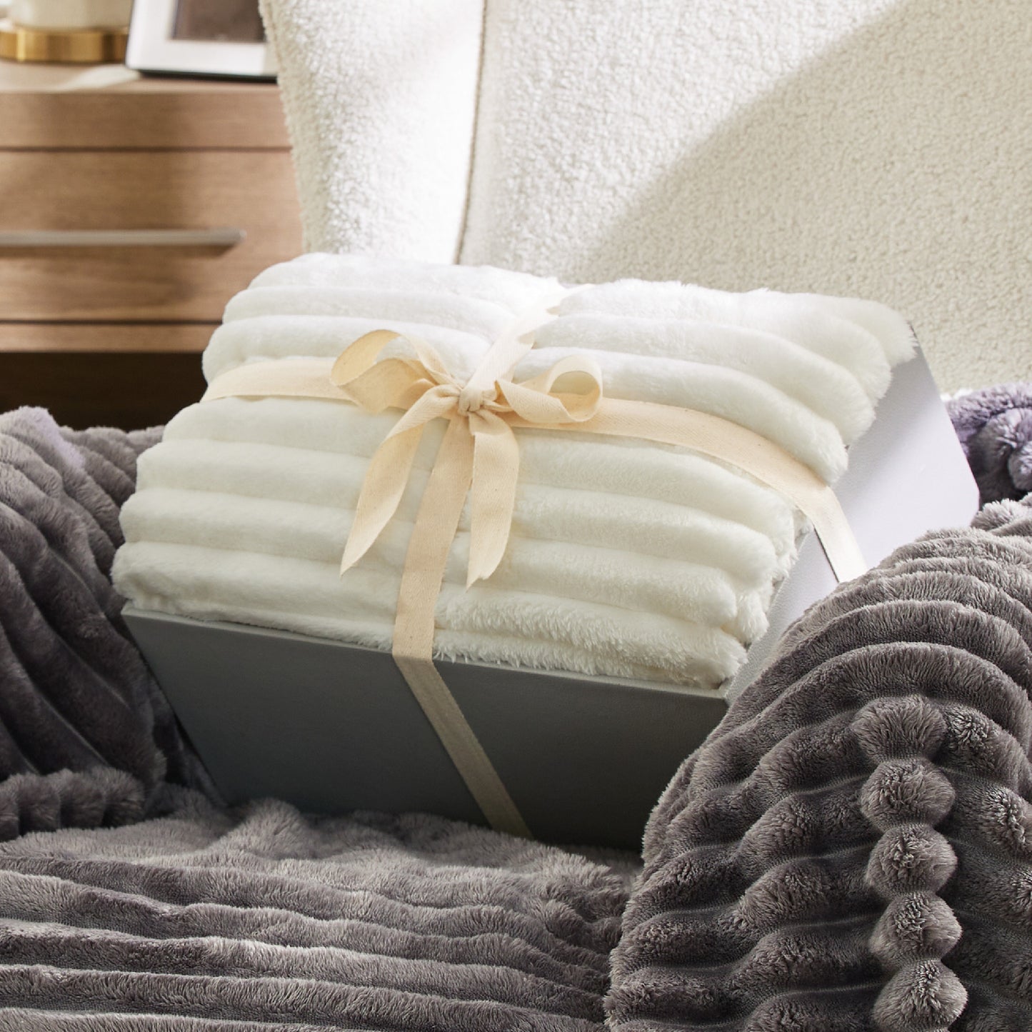 Jacquard Flauschige Sherpa Decke mit Streifenmuster