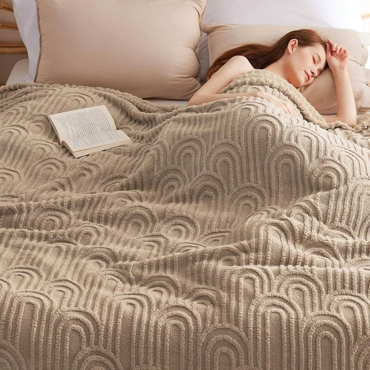 Bogen-Design Flauschige Sherpa Decke